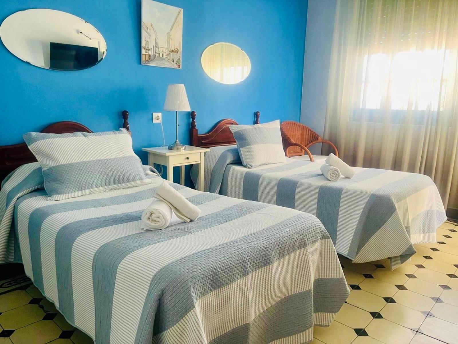 Hostal El Faro チピオナ エクステリア 写真
