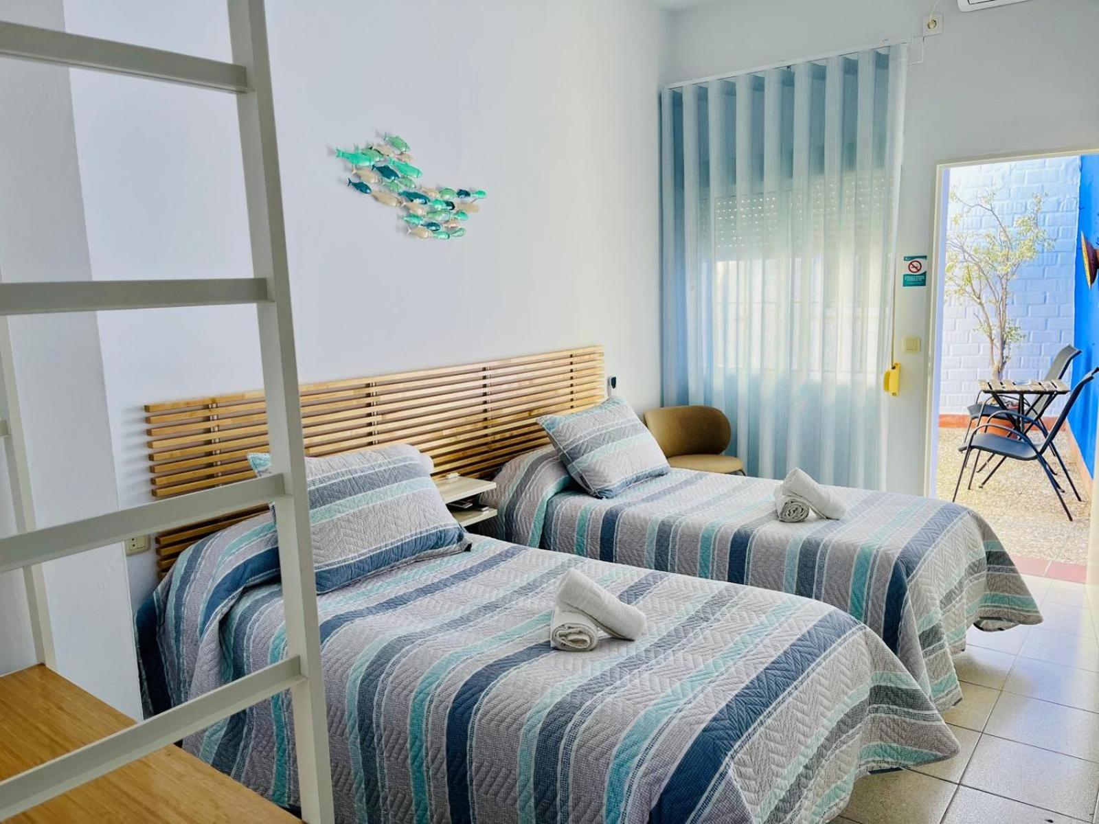Hostal El Faro チピオナ エクステリア 写真
