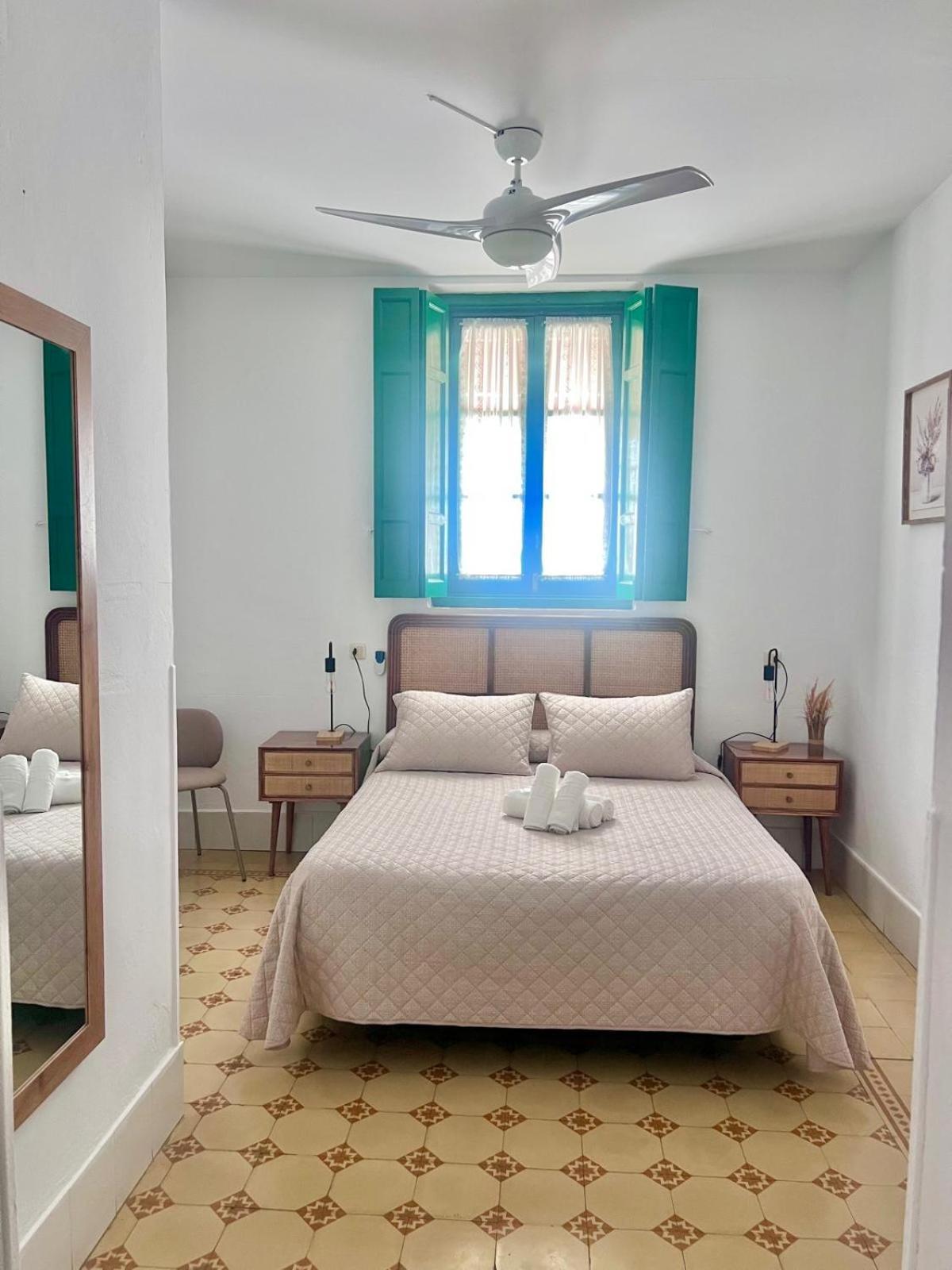 Hostal El Faro チピオナ エクステリア 写真