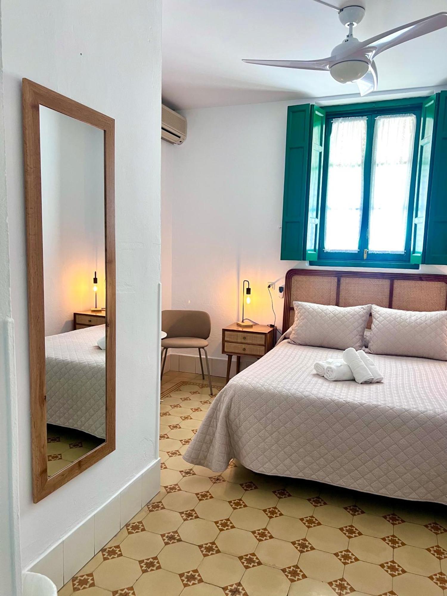 Hostal El Faro チピオナ エクステリア 写真
